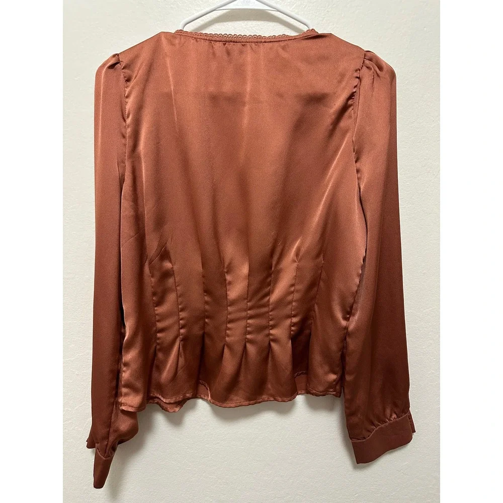 Milly Honey Bronze Satin Lace Trim‎ V Neck Button Front Puff Sleeve Blouse Top L - Picture 7 of 8
